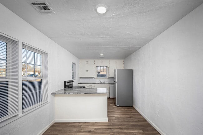 Photo - 1702 NW Euclid Ave