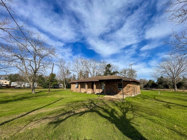 Photo - 401 Anderson Rd