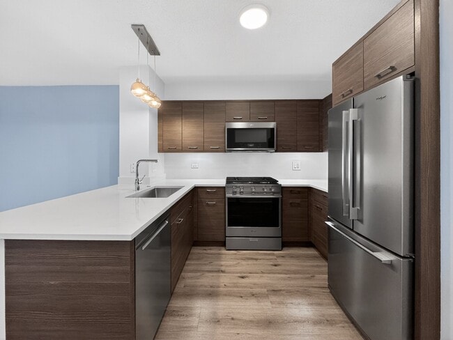 Photo - 304 N Canal St Unit 2106