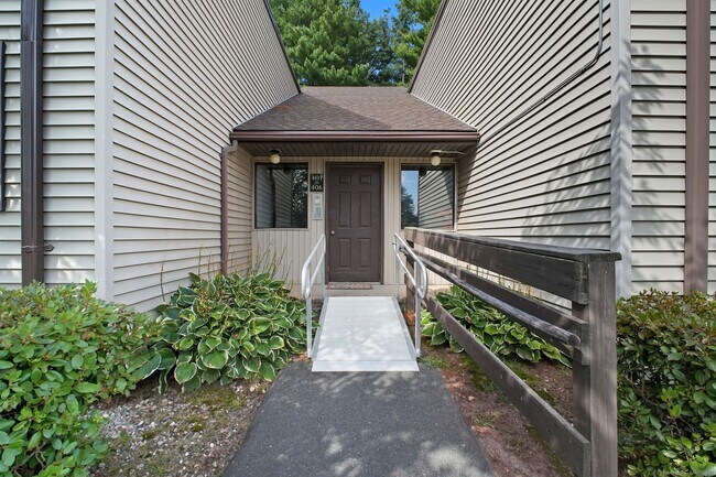 Photo - 402 Twin Circle Dr Unit 402