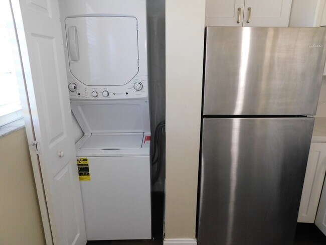 Photo - 611 Cypress Lake Blvd Unidad I