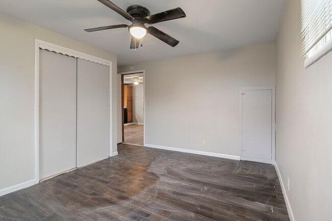 Photo - 1450 W 14th St