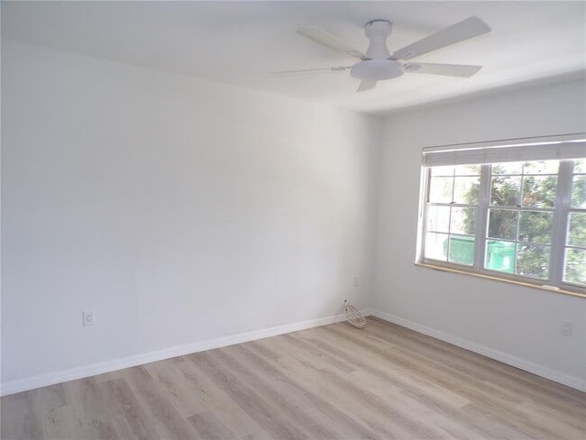 Photo - 421 Orchid Dr