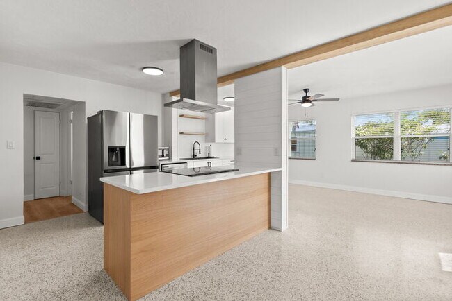 Photo - NEWLY RENOVATED Home For Rent in St Pete!