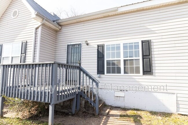 Building Photo - 1707 Kirby Ave Unit B