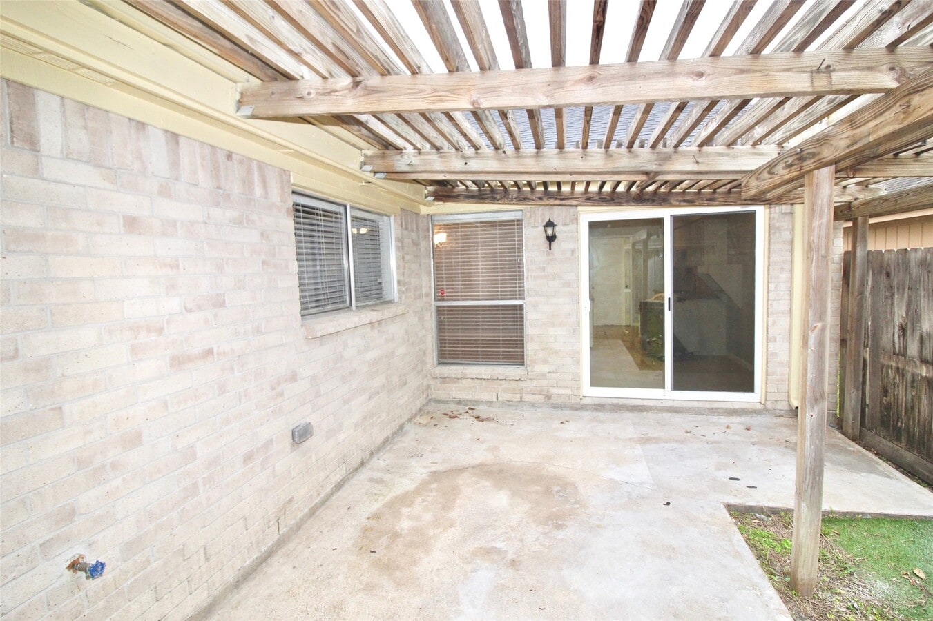 Photo - 2126 Highland Hills Dr