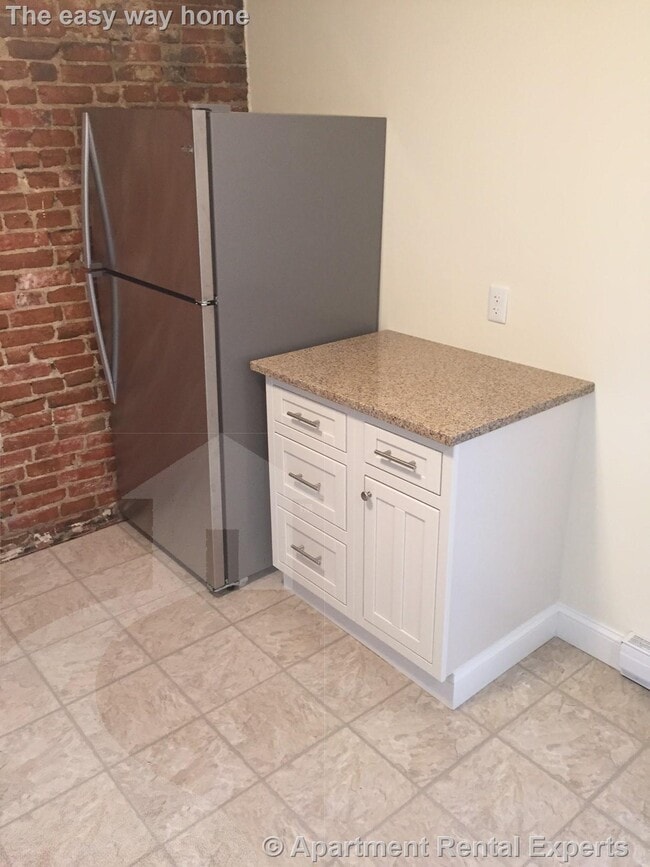 Photo - 3 Elm St Unit #3