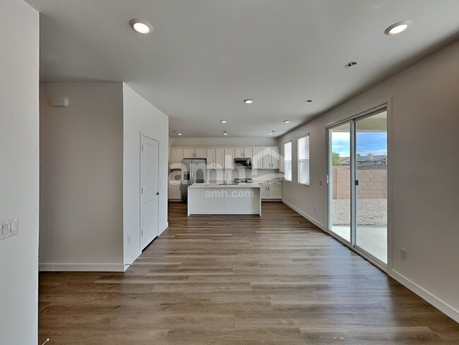 Photo - 9540 Harkes Dr