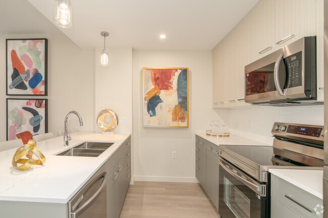 1 chambre, 1 salle de bain - 559 pi² - Cuisine - Aspire