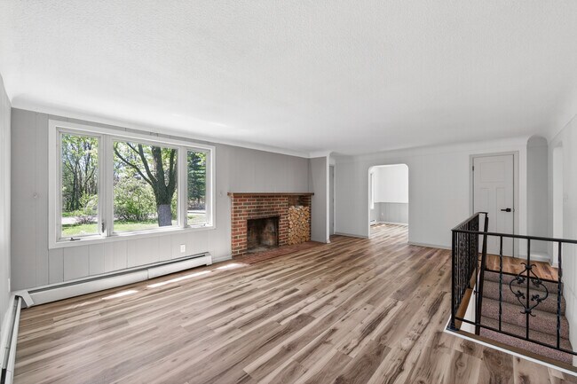 1357 County Road H2
