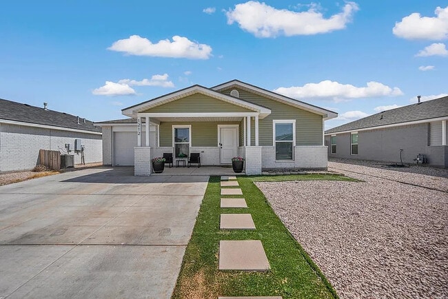 Photo - 1212 Hogback Way