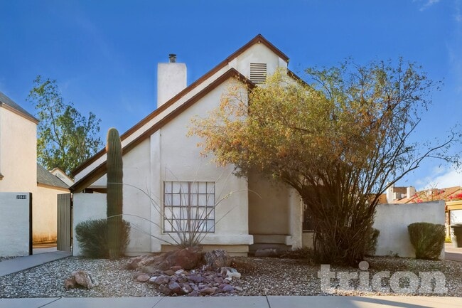 Building Photo - 20840 N 21st Ave