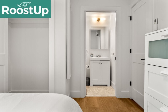 Photo - New RoostUp Furnished Private Bedroom with... Apartment