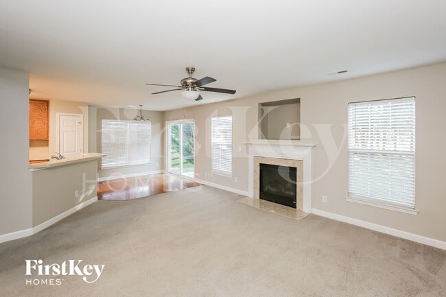 Photo - 1011 Bridleside Dr