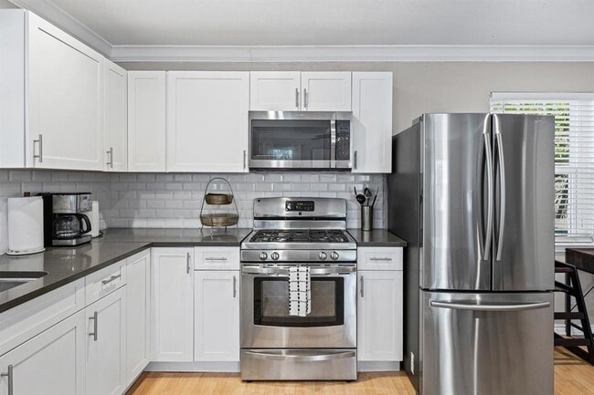Photo - 1137 Richardine Ave