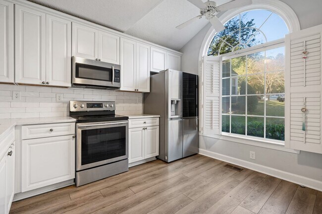 Photo - LOCATION!! Updated Townhome in Sought-Afte...