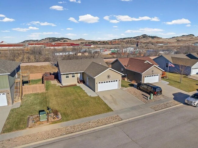 Photo - 680 South St