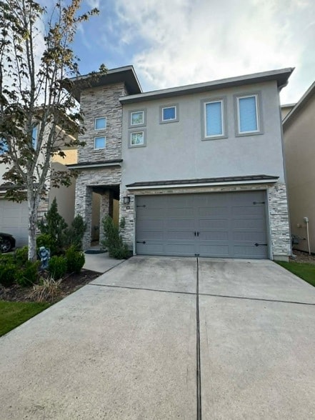 Photo - 38 Jarvis Row Cir