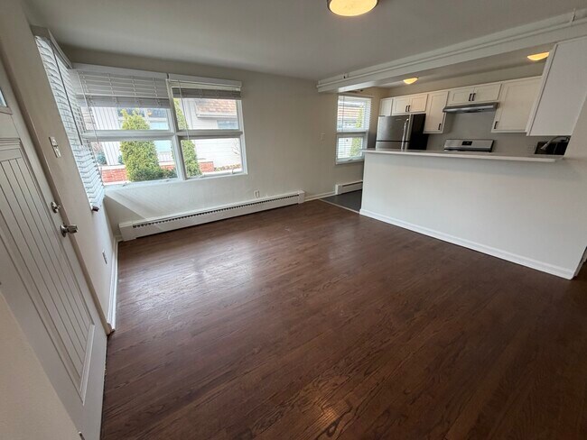 Photo - 26 E Washington Ave Unidad 1