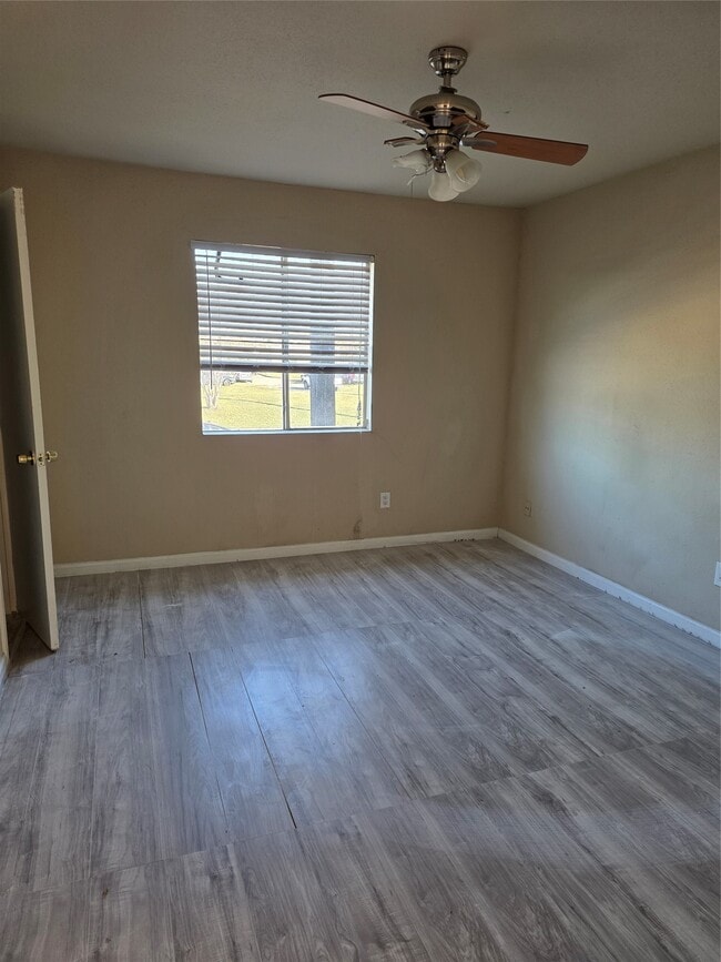 Building Photo - 12507 Ashford Meadow Dr Unit A