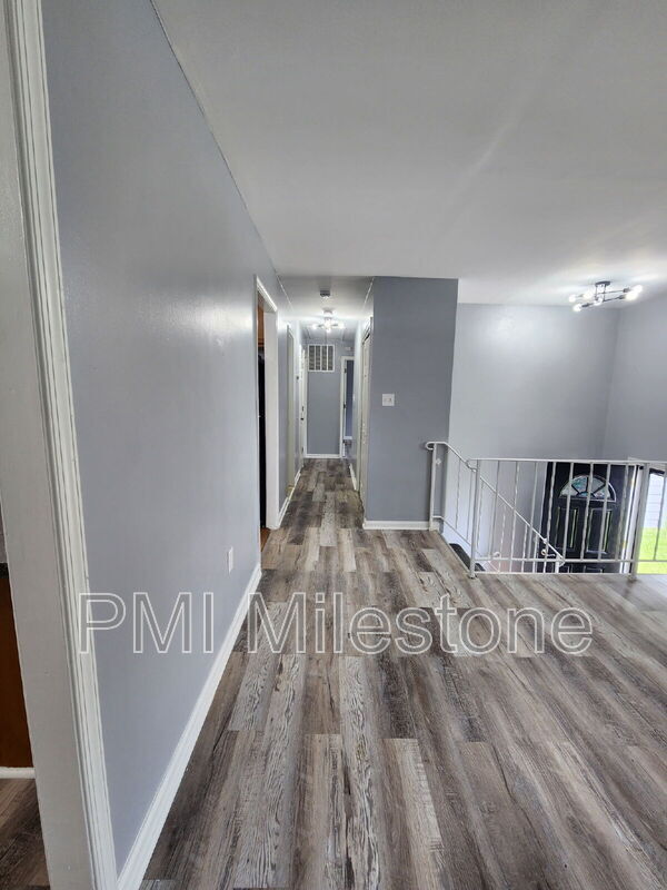 Photo - 3333 Swann Rd