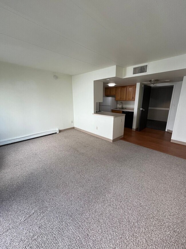 Building Photo - 7290 W Dean Rd Unit 203E