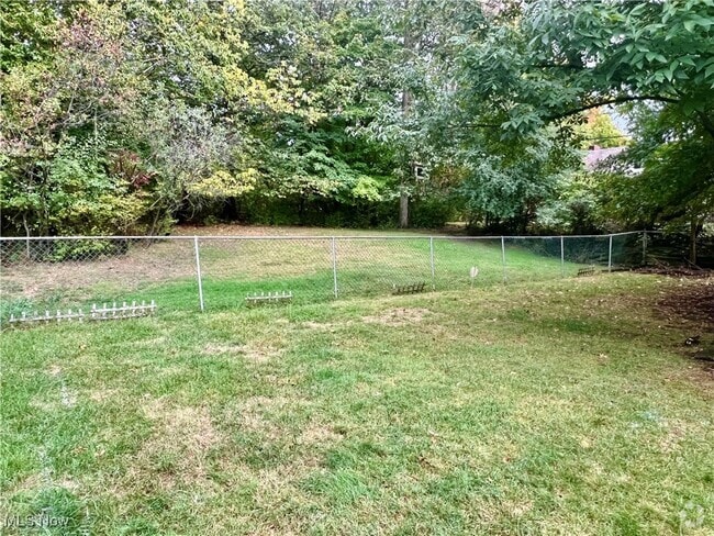 Building Photo - 2331 Milton Rd Rental