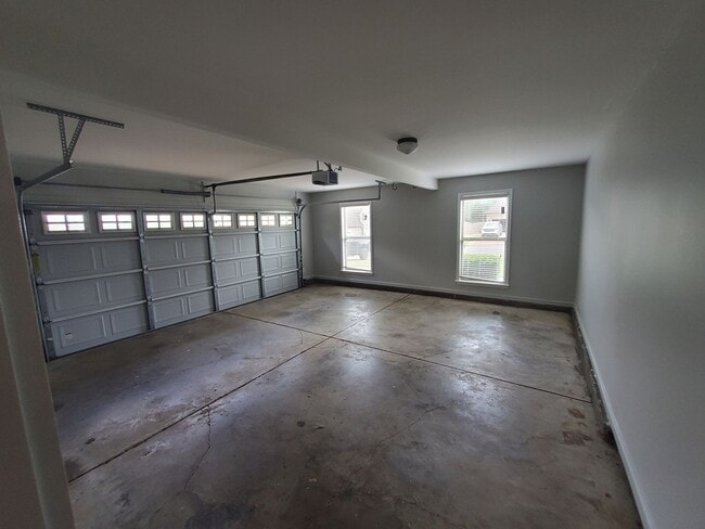 Photo - 42 Sterling Ridge Dr