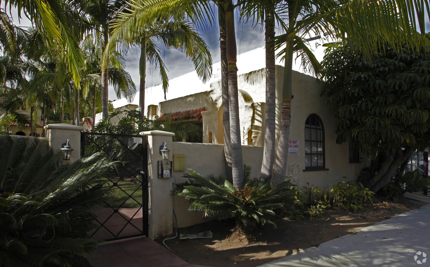Las Casitas Apartments - Las Casitas Apartments