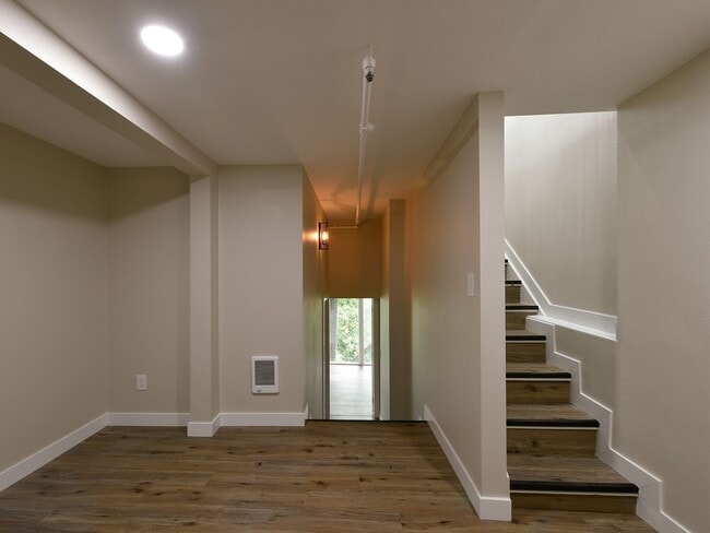 Photo - 2132-2134 NW Aspen Ave Unit 2132 NW Aspen Ave