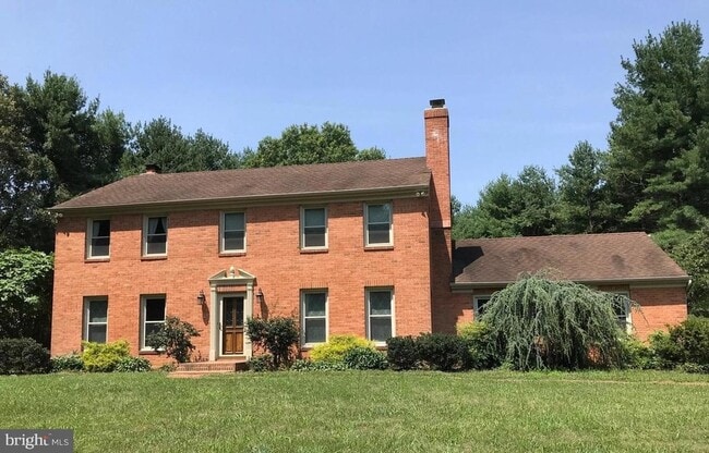 Building Photo - 41316 Red Hill Rd Rental