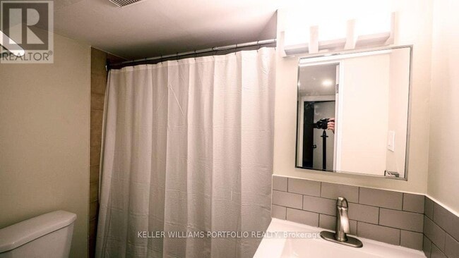 Photo - 128 Lambton Ave