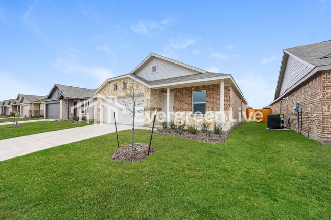 Photo - 1629 Sparrow Hawk Rd