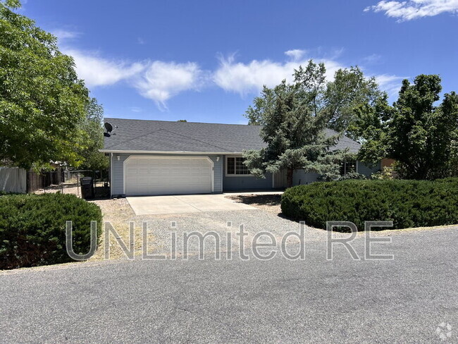 Building Photo - 2819 N Cedar Springs Ln Rental