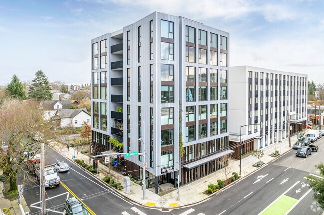 Carbon 12 - Carbon 12 Apartments