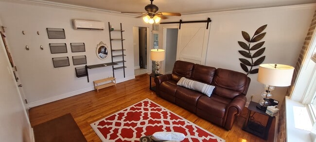 9641 Norfolk Ave Unit 207