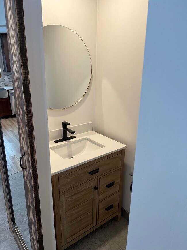 Photo - 1804 Fox Valley Dr SW