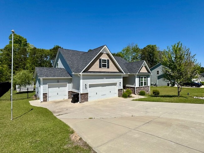 Johnston County - Johnston County House