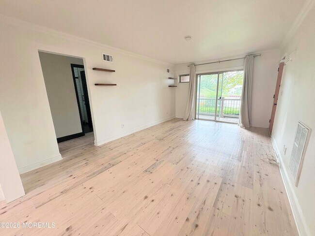 Photo - 1641 Elm Ave Unit 2