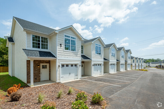 Summerland Townhomes - Summerland Townhomes