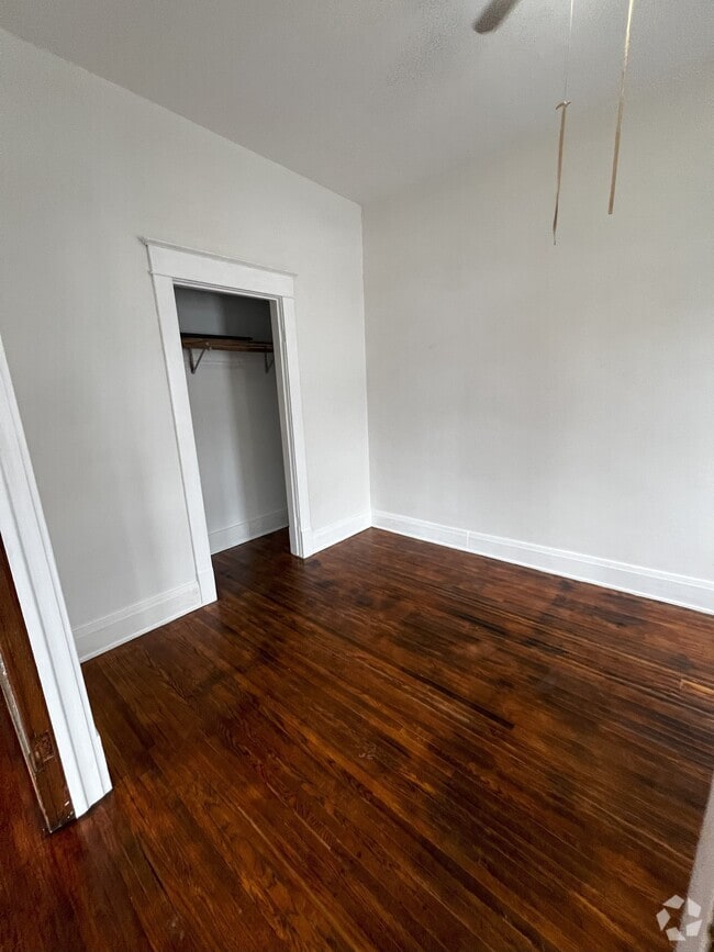Building Photo - 1928 S Park Ave Unit 1 Rental