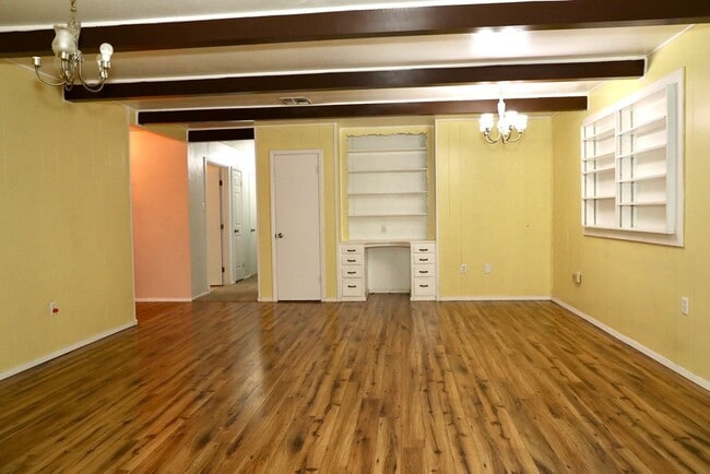 Photo - 3420 Fairlane Ave