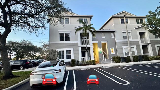 Building Photo - 2018 Shoma Dr Unit 2018