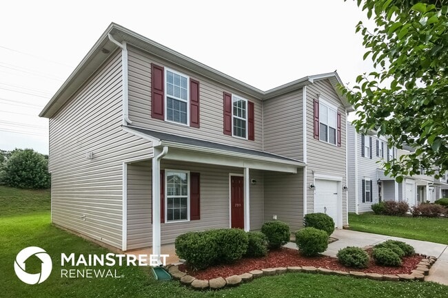 Photo - 795 Bitting Hall Cir