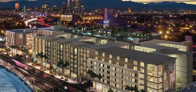 Building Photo - The Standard at Los Angeles