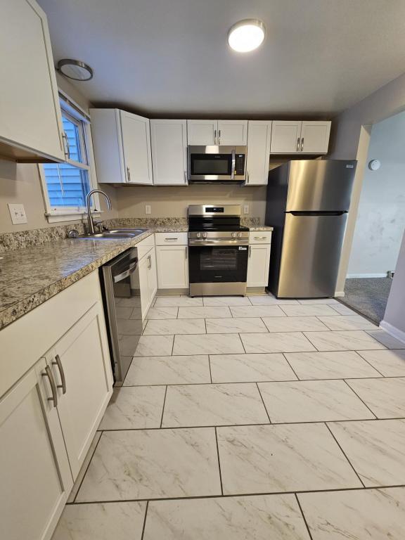 Photo - 8170 Honeysuckle Dr