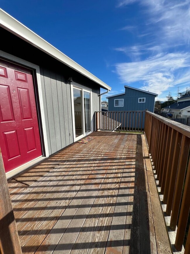 Photo - 1805 Caroline Ave Unit 1805 #B