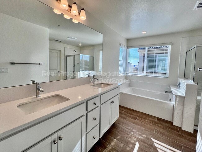 Photo - 1459 Farmhouse Ln