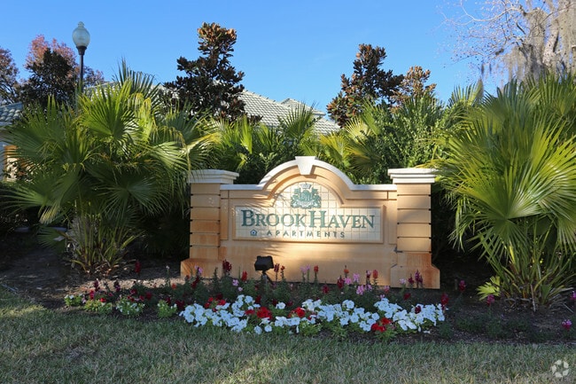 Brook Haven Apartments