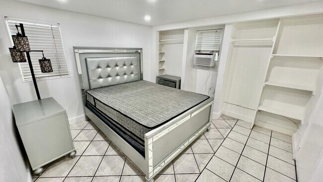 Photo - 48 SW 14th St